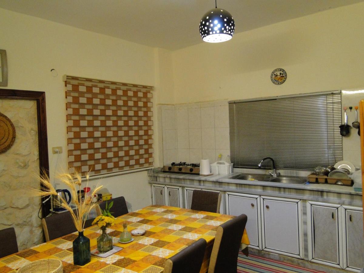 Gadara Rent Room Umm Qays Εξωτερικό φωτογραφία